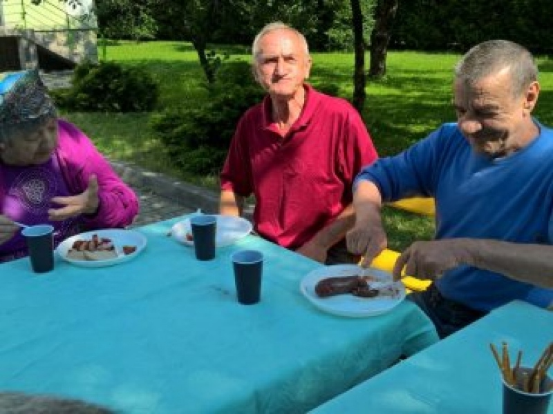 foto: POWITANIE LATA - GRILL W NASZYM OGRODZIE
