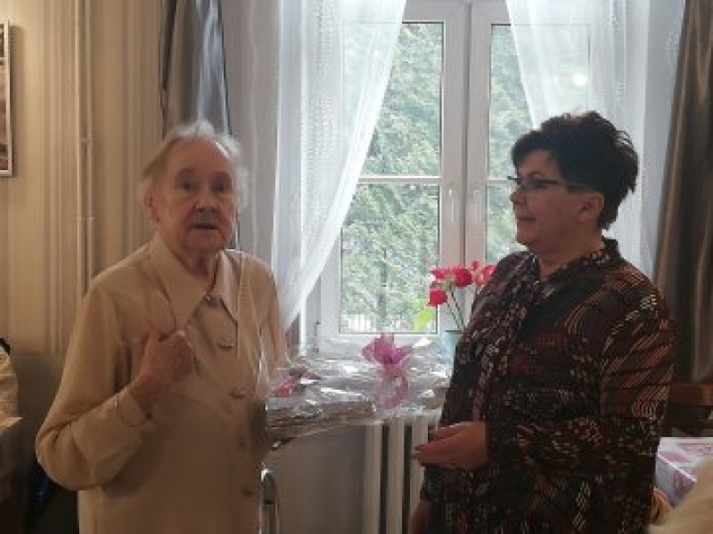 foto: 20-LECIE PRACY PANI DYREKTOR NA STANOWISKU DYREKTORA NASZEGO DOMU